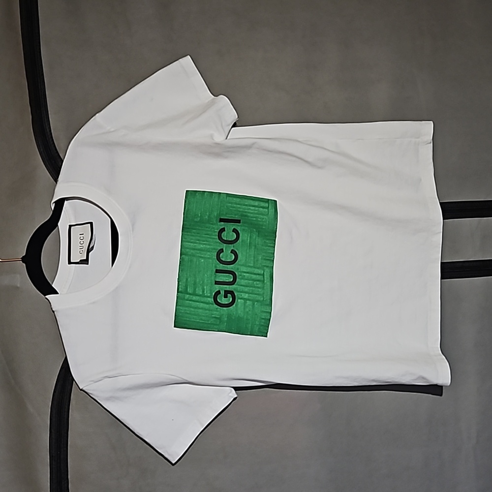 Gucci shirt